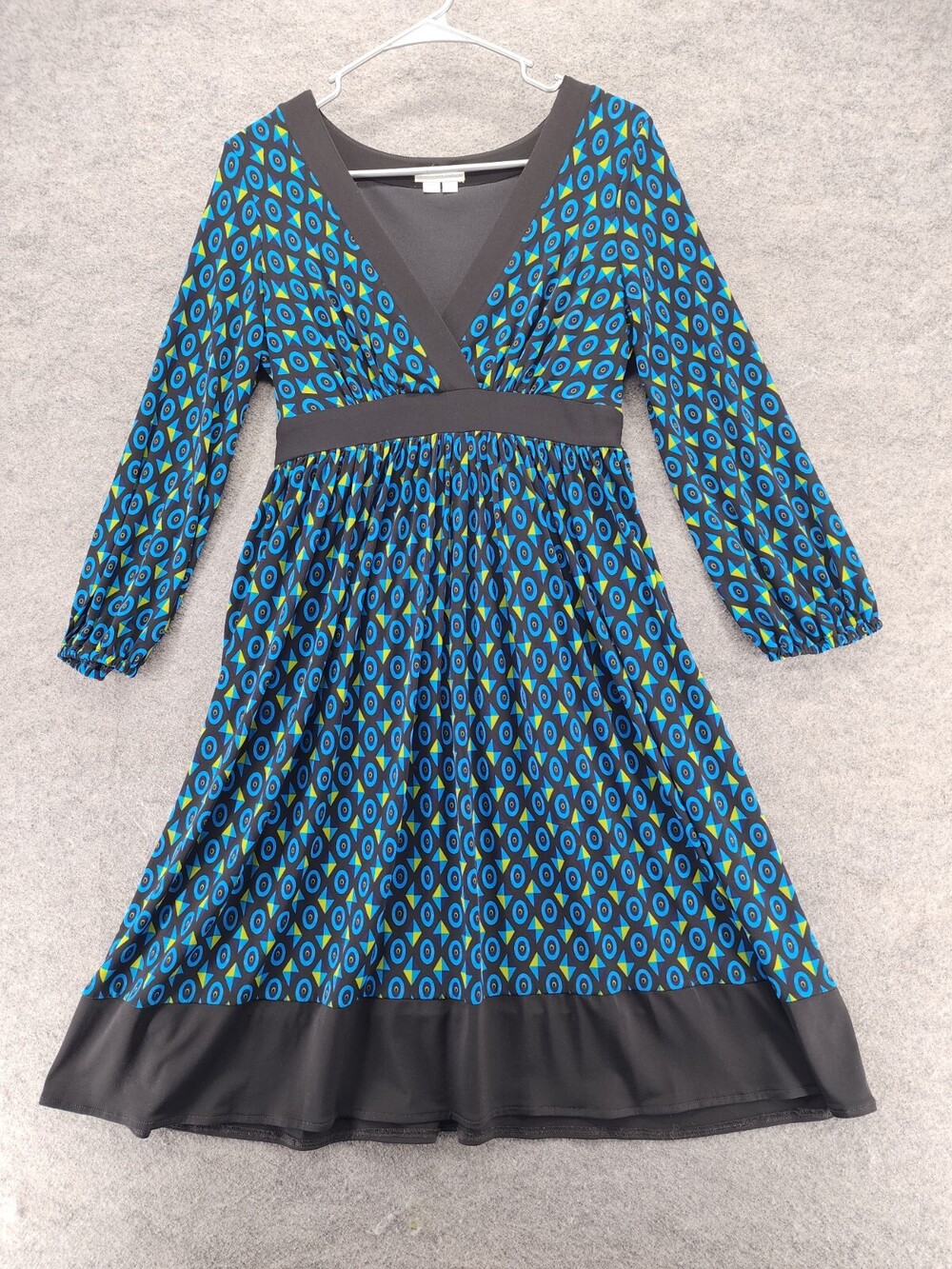 London Times Dress Womens 10 V Neck Long Sleeve Black Blue